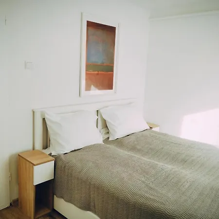 2-room, Garden, Close To The Center Apartamento *