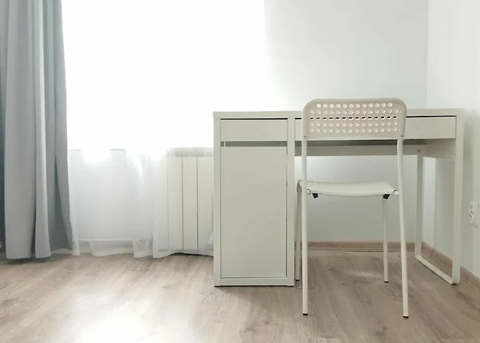 2-room, Garden, Close To The Center شقة بوزنان